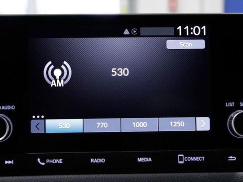 Certified 2025 Honda Civic Sport image 32