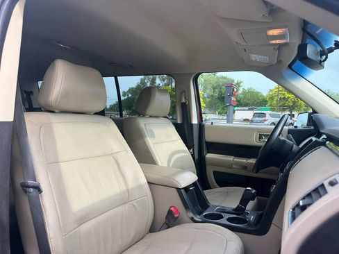 Used 2014 Ford Flex SEL w/ Equipment Group 202A AWD/4WD image 13