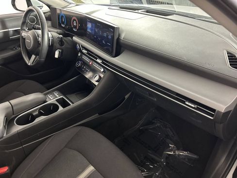 Used 2025 Hyundai Sonata SEL FWD image 27