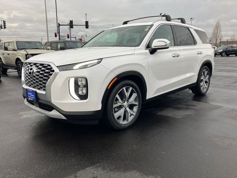 Used 2020 Hyundai Palisade SEL w/ Convenience Package image 3
