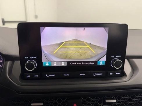 Certified 2024 Honda Accord EX image 32
