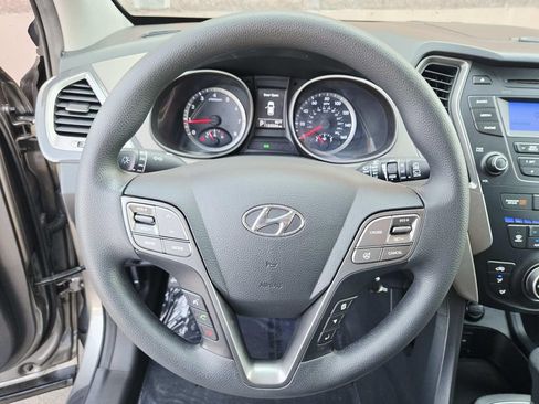 Used 2015 Hyundai Santa Fe Sport FWD image 18