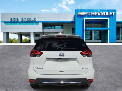 Used 2020 Nissan Rogue SV