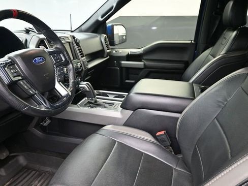 Used 2018 Ford F150 Raptor w/ Equipment Group 802A Luxury image 17