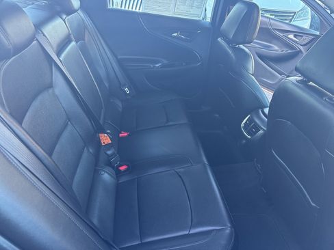 Used 2018 Chevrolet Malibu Premier w/ Premier Sun and Wheel Package image 19