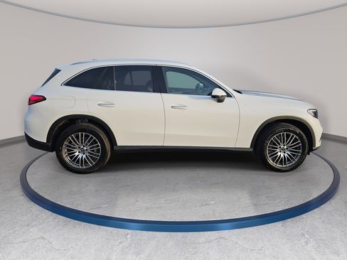 New 2026 Mercedes-Benz GLC 300 image 7