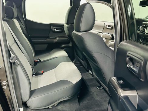 Certified 2023 Toyota Tacoma TRD Sport w/ Advanced Technology Package AWD/4WD image 23