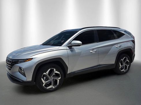 Used 2022 Hyundai Tucson Limited AWD/4WD image 2
