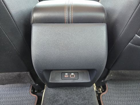 Used 2023 Nissan Altima 2.5 SR w/ SR Premium Package FWD image 11