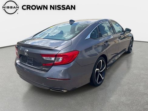 Used 2018 Honda Accord Sport image 7