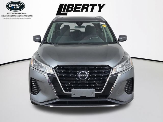 Used 2023 Nissan Kicks SV FWD image 8
