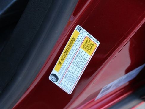 Used 2023 Chevrolet Traverse High Country image 36