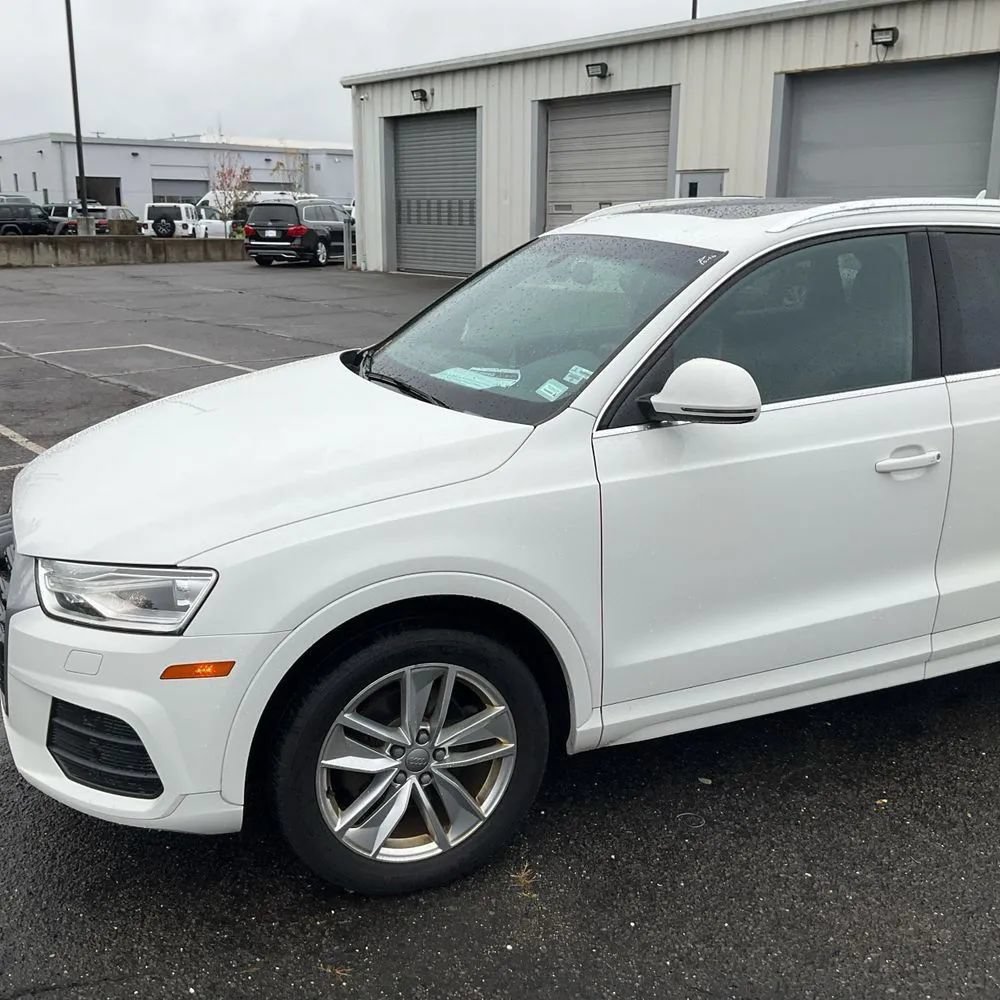 Used 2016 Audi Q3 2.0T Premium Plus AWD/4WD image 2