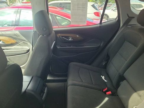 Used 2019 GMC Terrain SLE AWD/4WD image 4