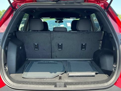 Used 2026 Chevrolet Equinox LT AWD/4WD image 34
