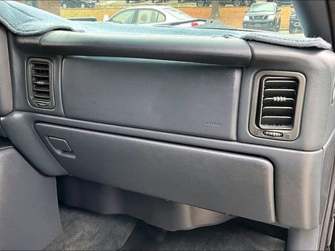 Used 2001 GMC Sierra 1500 SLE w/ Convenience Plus Group image 18