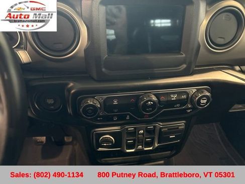 Used 2020 Jeep Wrangler Unlimited Sport S image 19