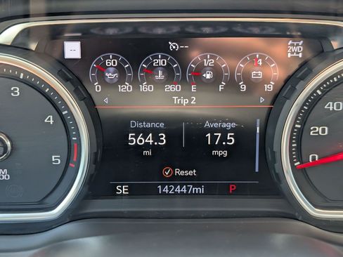 Certified 2022 Chevrolet Silverado 2500 High Country w/ Z71 Off-Road Package AWD/4WD image 16