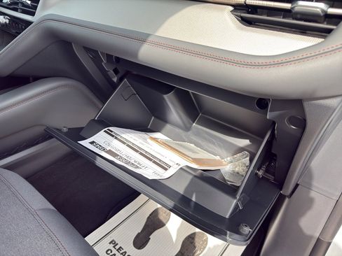 New 2026 Ford Explorer Active image 14