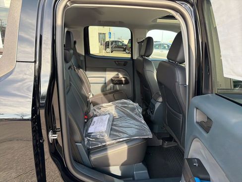 New 2026 Ford Maverick Lobo image 17