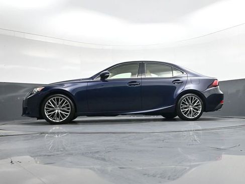 Used 2015 Lexus IS 250 AWD w/ Navigation System Package image 33