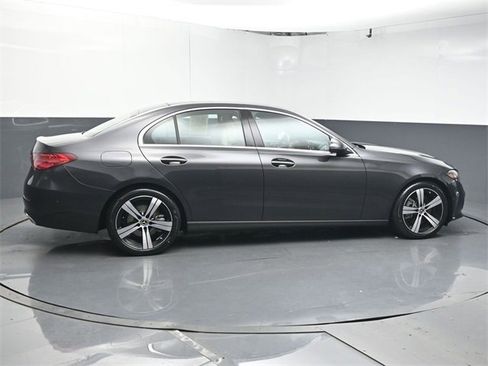 Used 2024 Mercedes-Benz C 300 Sedan image 8
