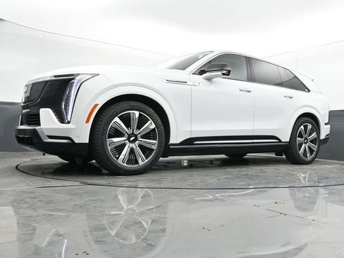 New 2025 Cadillac Escalade IQ Luxury 1 image 43