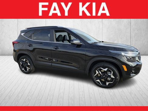 New 2026 Kia Seltos EX image 1