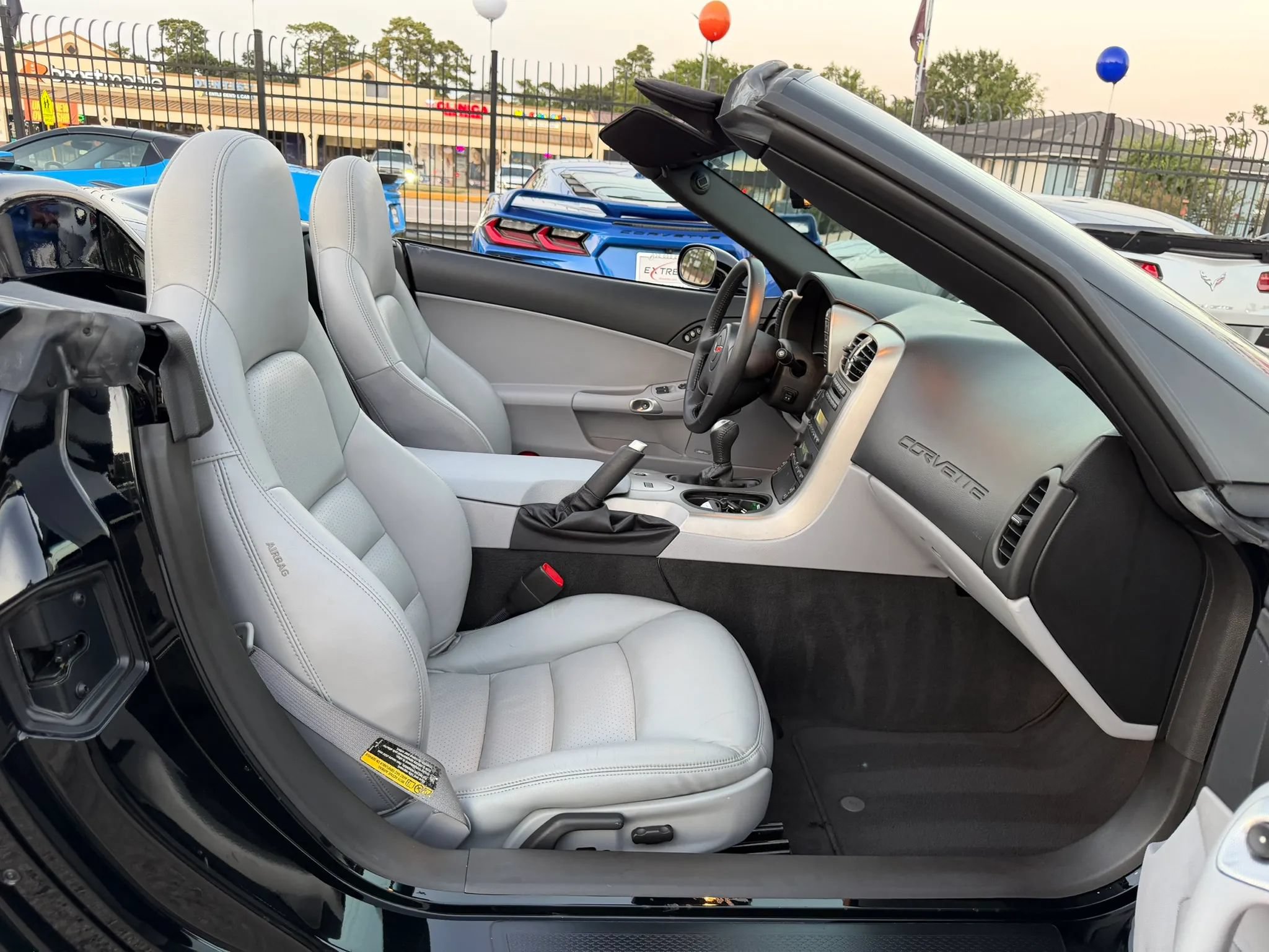 Used 2005 Chevrolet Corvette Convertible w/ Preferred Equipment Group RWD image 20