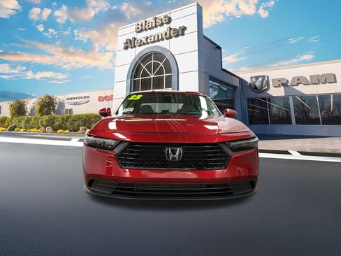 Used 2023 Honda Accord LX image 11