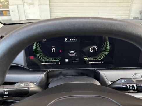 Used 2025 Kia K4 FWD image 35