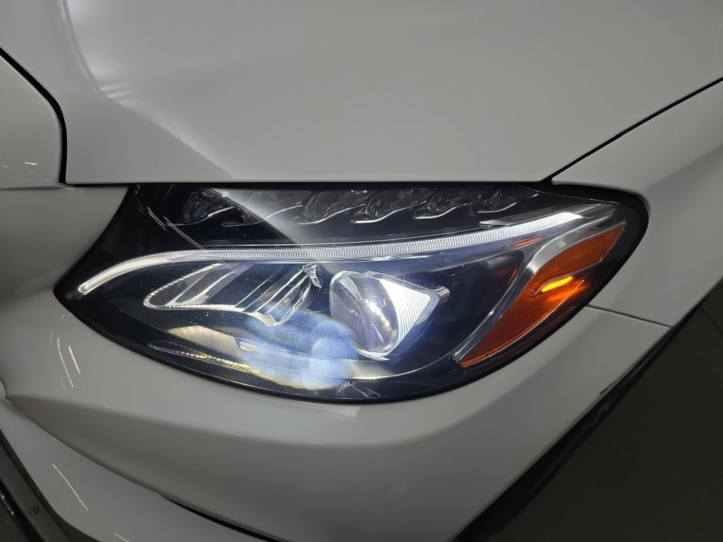Used 2015 Mercedes-Benz C 300 4MATIC Sedan image 30
