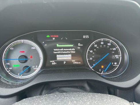 Certified 2024 Toyota Venza XLE AWD/4WD image 16
