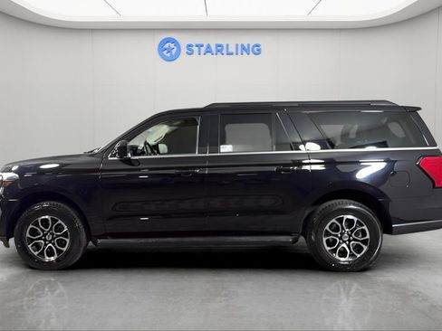 Used 2024 Ford Expedition Max XLT AWD/4WD image 3