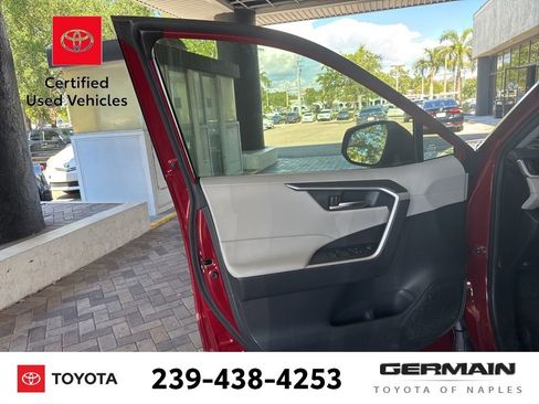 Certified 2024 Toyota RAV4 XLE AWD/4WD image 19