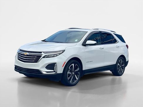 Used 2023 Chevrolet Equinox Premier FWD image 3