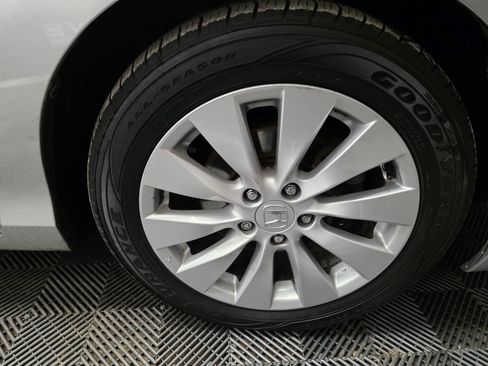 Used 2014 Honda Accord EX-L image 38