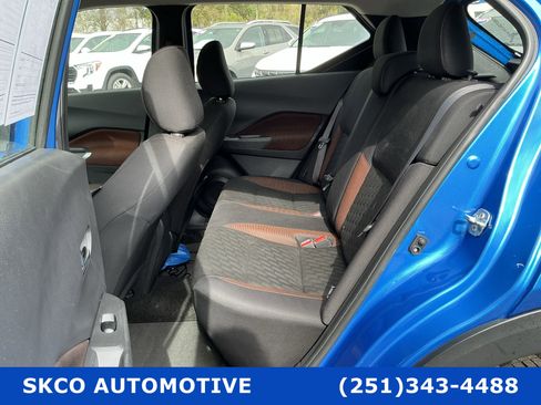 Used 2022 Nissan Kicks SR image 14