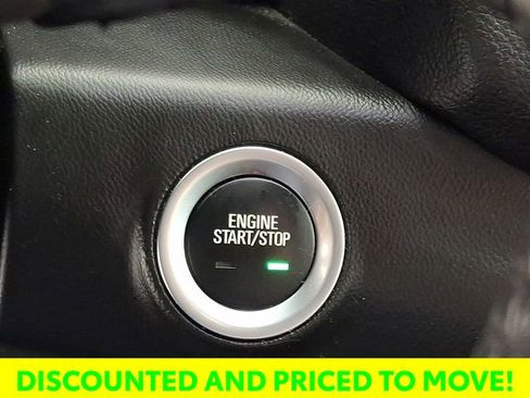 Used 2021 GMC Terrain SLT w/ Infotainment Package II image 27