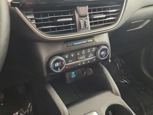 Used 2021 Ford Escape SE w/ Convenience Package AWD/4WD image 15