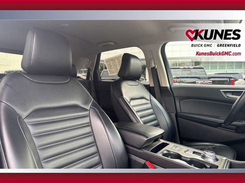 Used 2024 Ford Edge SEL image 55