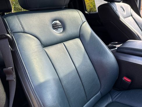 Used 2014 Ford F150 Limited image 28