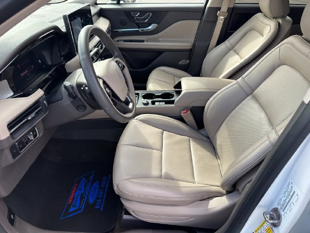 Used 2023 Lincoln Corsair AWD w/ Equipment Group 101A image 16