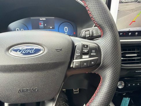 Used 2023 Ford Escape ST-Line Elite w/ Premium Technology Package AWD/4WD image 34