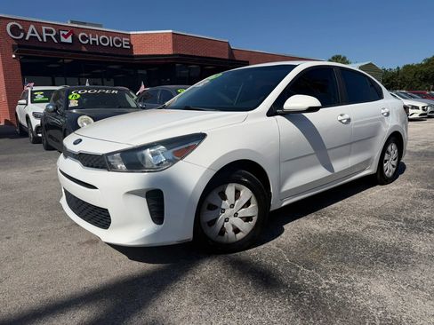 Used 2019 Kia Rio S image 1
