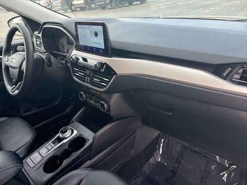 Used 2022 Ford Escape SEL image 23