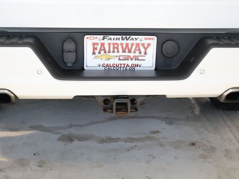 Used 2019 Chevrolet Silverado 1500 High Country w/ High Country Premium Package image 32