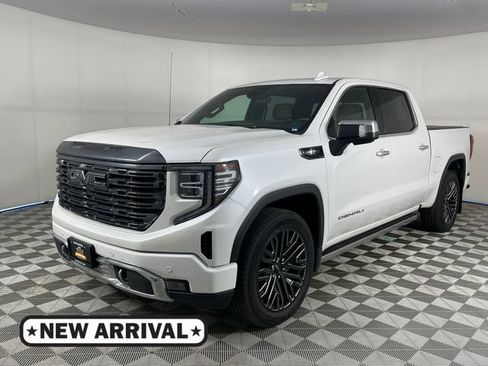Certified 2022 GMC Sierra 1500 Denali Ultimate AWD/4WD image 1