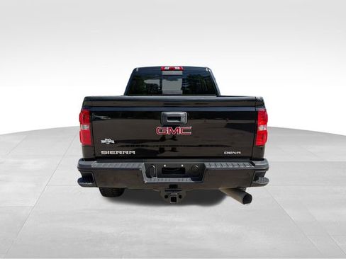 Used 2019 GMC Sierra 3500 Denali w/ Duramax Plus Package AWD/4WD image 4