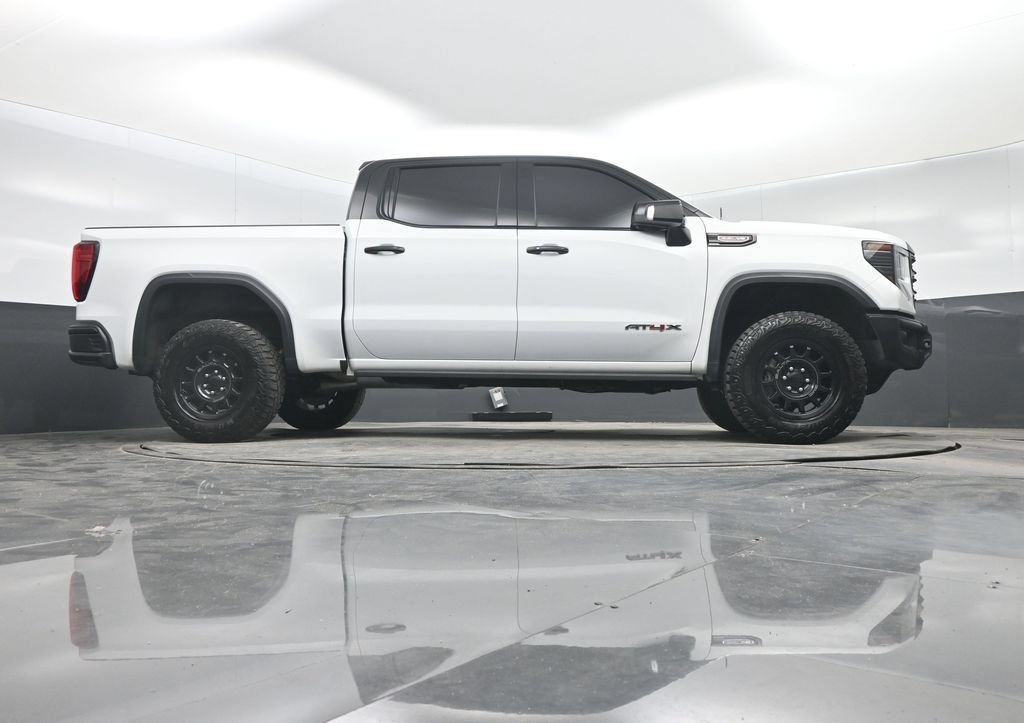 Used 2024 GMC Sierra 1500 AT4X w/ AT4X AEV Edition AWD/4WD image 31